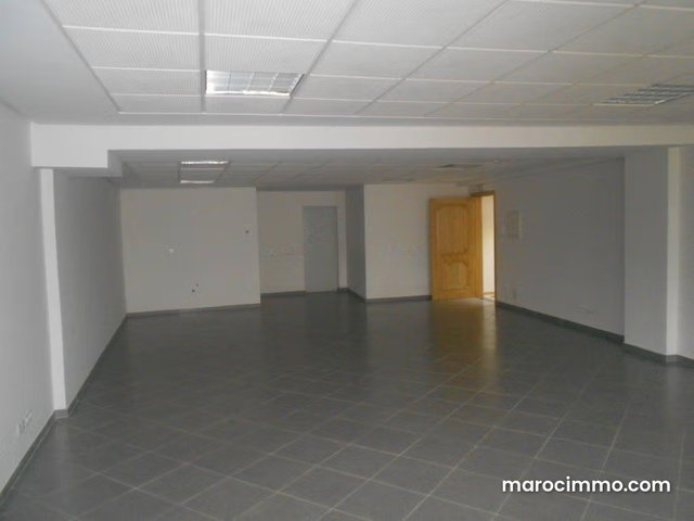 Plateaux de Bureaux à Louer de 75m² à 159m² — 3