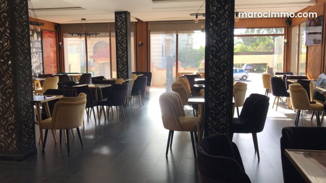 Villa avec commerce de restauration, à Mohammedia — 2