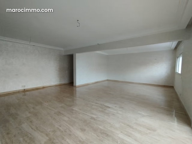 Bel appartement en location à Hay Riad — 3