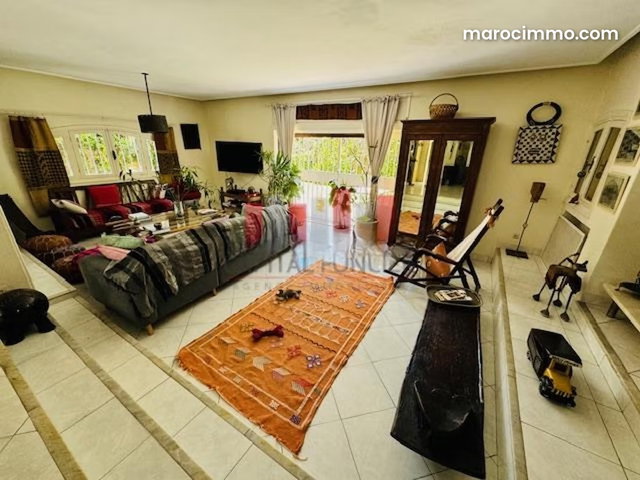 Luxury House for Sale at Ferme Bretonne Hay Arraha. 4 Comfortable Bedrooms. Garage and Terrace — 4