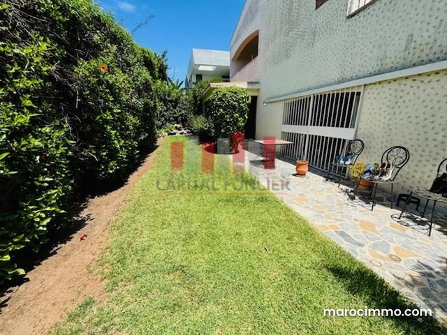 Luxury House for Sale at Ferme Bretonne Hay Arraha. 4 Comfortable Bedrooms. Garage and Terrace — 2