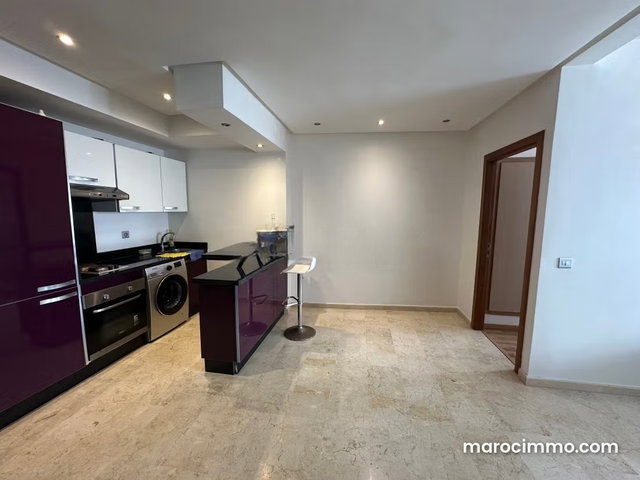 Louez cet appartement à Bourgogne Ouest. 2 grandes pièces. Meublé — 2
