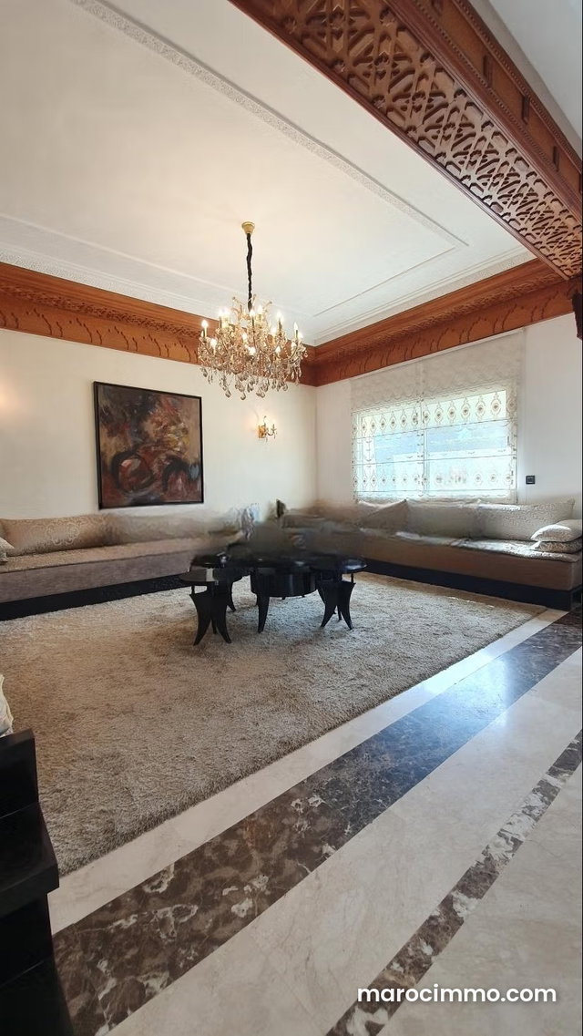 Villa à vendre à Ain Diab — 5