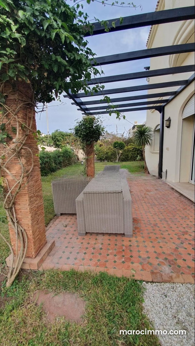 Villa à vendre à Ain Diab — 3