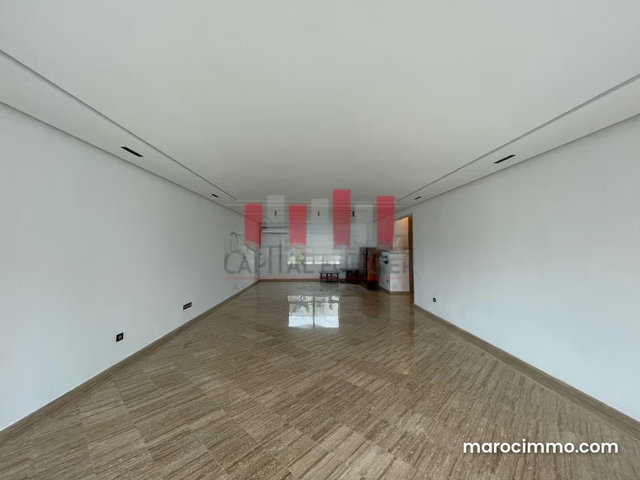 Immobilier à vendre à Casablanca. Surface de 250 m² — 5