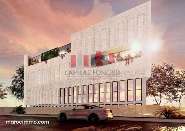 Immeuble bureaux neuf R 3 de 2400 m2 de surface exploitable a la location en plein cœur de Californie accès autoroutier immédiat — Casablanca