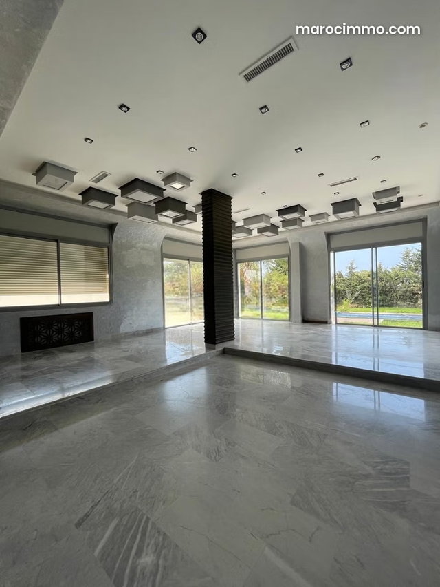 Magnifique villa à vendre à Achakar. Surface de 1200 m². Meublé — 4