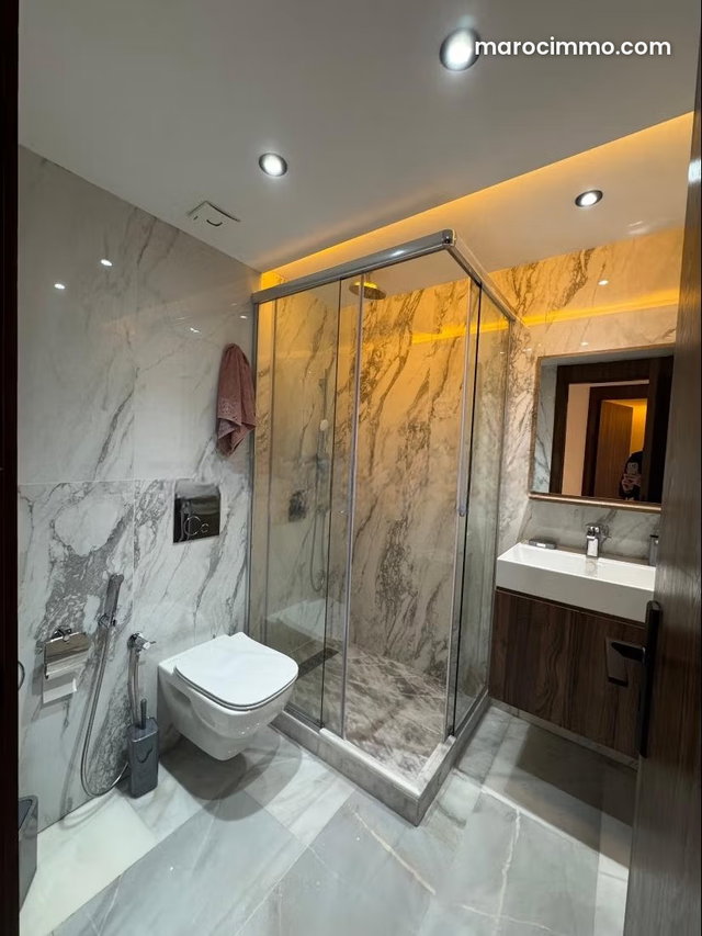 Beautiful New 140m2 Apartment for Rent — 4