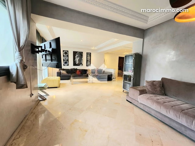 Appartement à Vendre de 163.0 m² à Casablanca, Gauthier — 3
