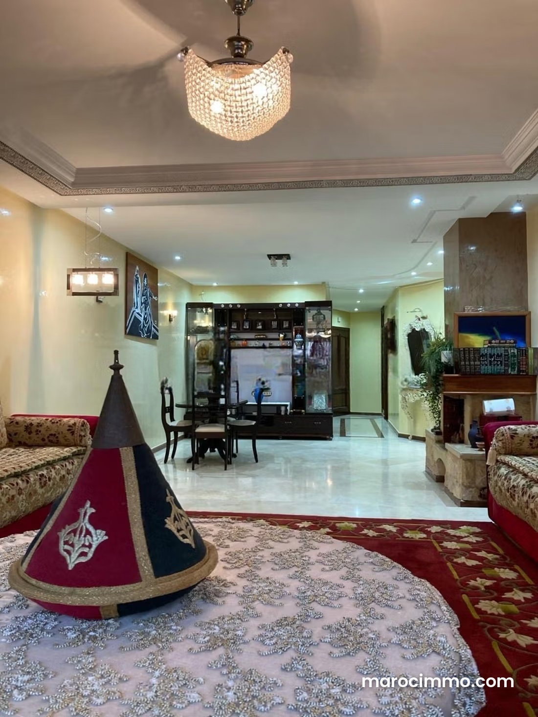 شقة عائلية فسيحة للبيع بحي الرياض في الرباط — الرباط