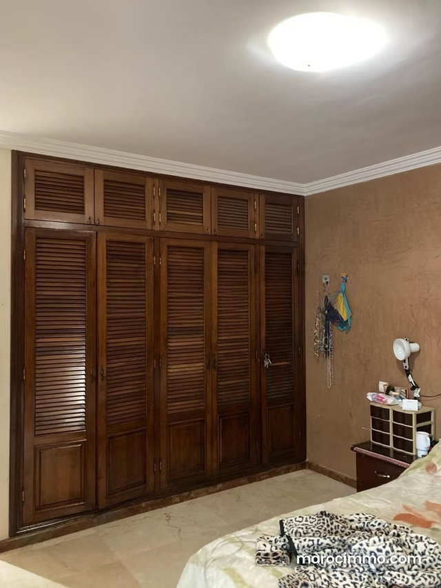 Superbe appartement à vendre à Riyad. Surface de 200 m². Avec ascenseur et terrasse — 3