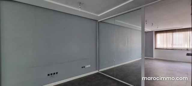 Plateau bureau 67 m2 Beausejour — 3