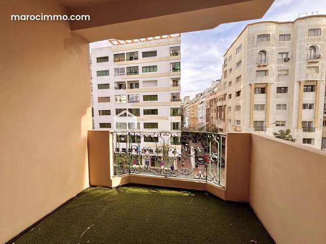 Appartement de 150 m² à Casablanca — 4