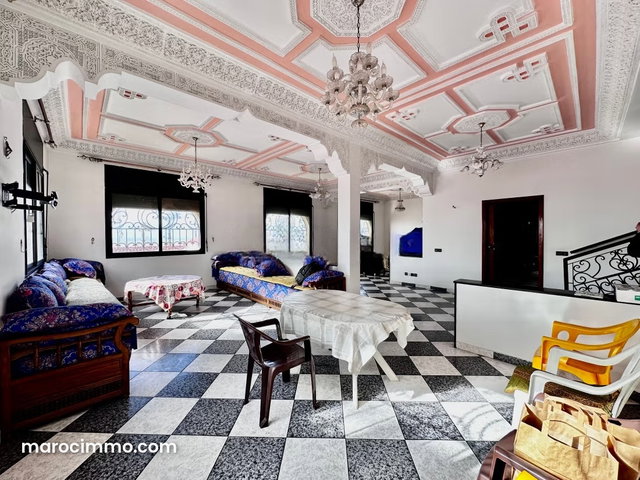 Renovation Opportunity: Seaside Villa with Ocean Views — 4