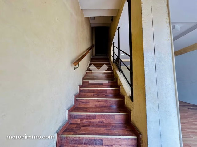 Local commercial à Vendre de 322.0 m² à Casablanca, Hopitaux — 4