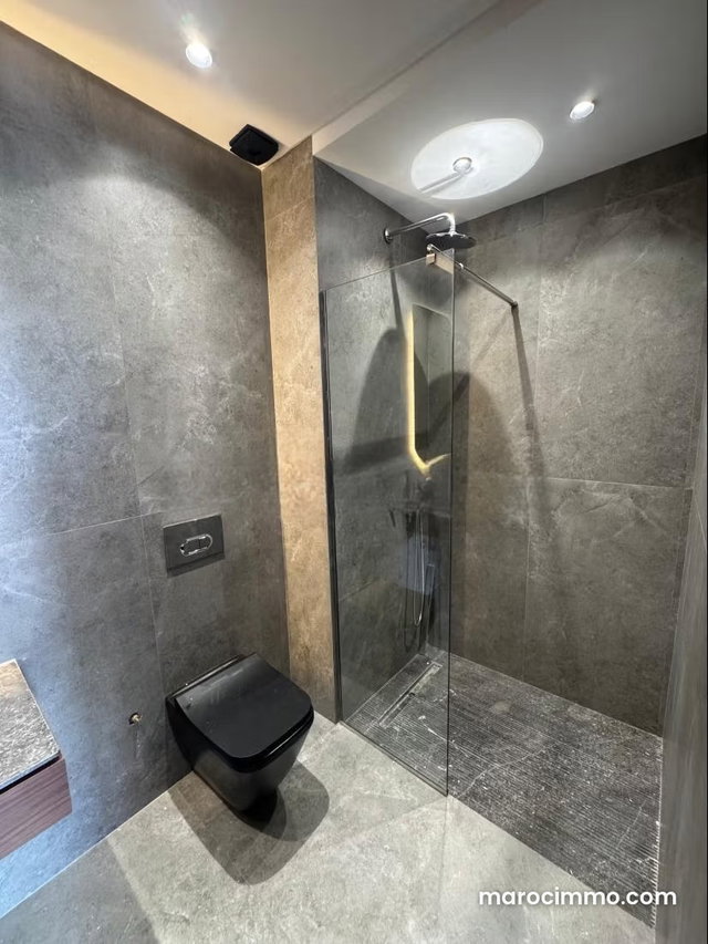 Premium Studio for Sale, Fully Furnished and a Must See — 4