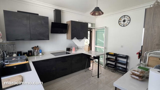 Appartement à Vendre de 174.0 m² à Casablanca, Racine — 4