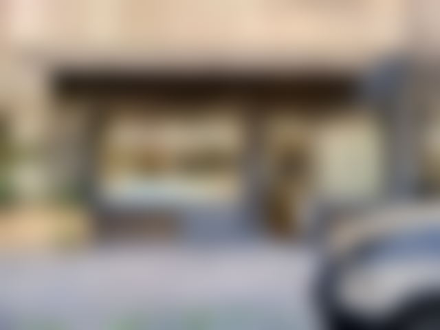 100 m² Retail Premises with Mezzanine in Maârif Extension, Casablanca — Casablanca