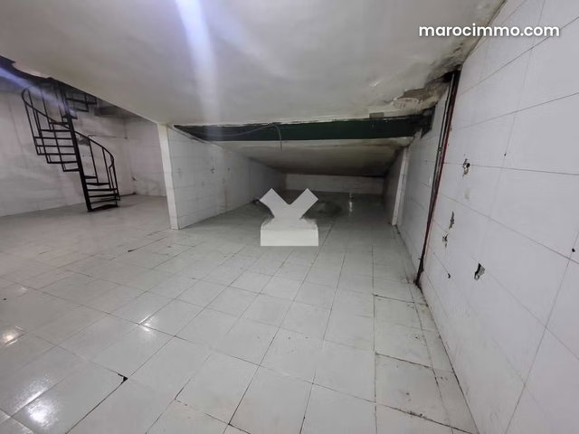 Local commercial à Vendre de 89.0 m² à Casablanca, La Gironde — 4