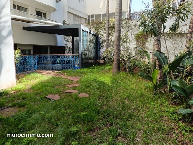 AFFAIRE A SAISIR. Appartement à vendre a racine Rue Ali Abderazak — 2