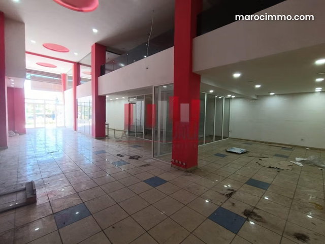 Magasin de 500m2 à la location en plein Bd Sidi Abderrahmane // CFC — 2