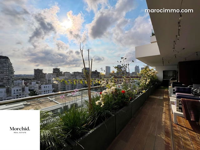 CFC Casa finance city. Location d’un magnifique duplex semi meublé avec terrasses CFC — الدار البيضاء