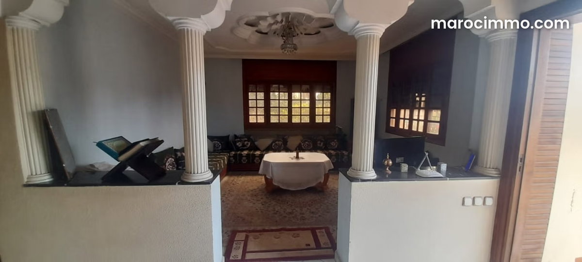 Magnificent Villa in Prime Location Not to Be Missed
