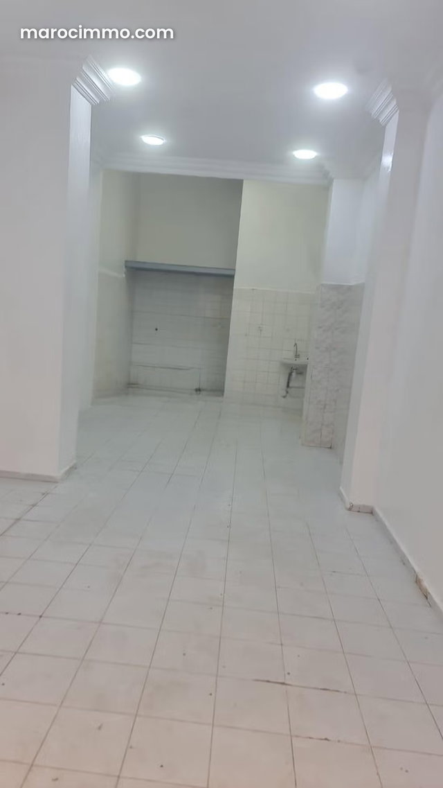 Local commercial 37m² hay arsalane Ain Borja — 3