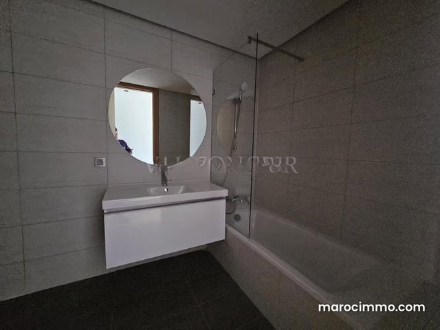 À louer: Appartement haut standing non meublé à Anfa Place, Ain Diab — 5