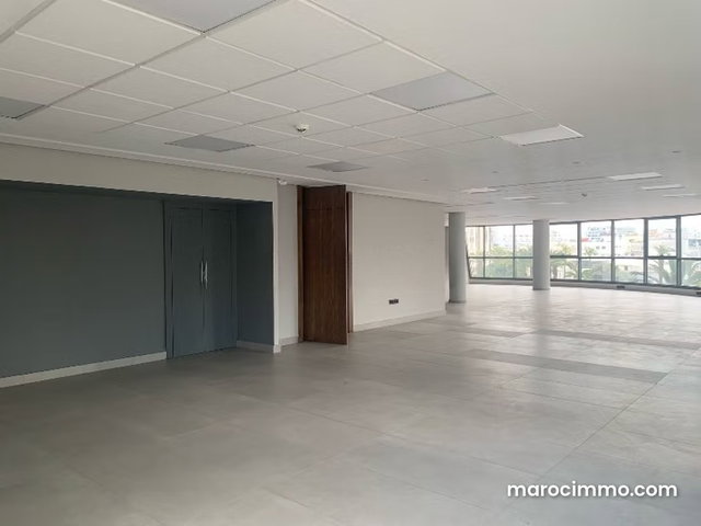 Plateau de bureau à louer Bd d'ANFA — 2