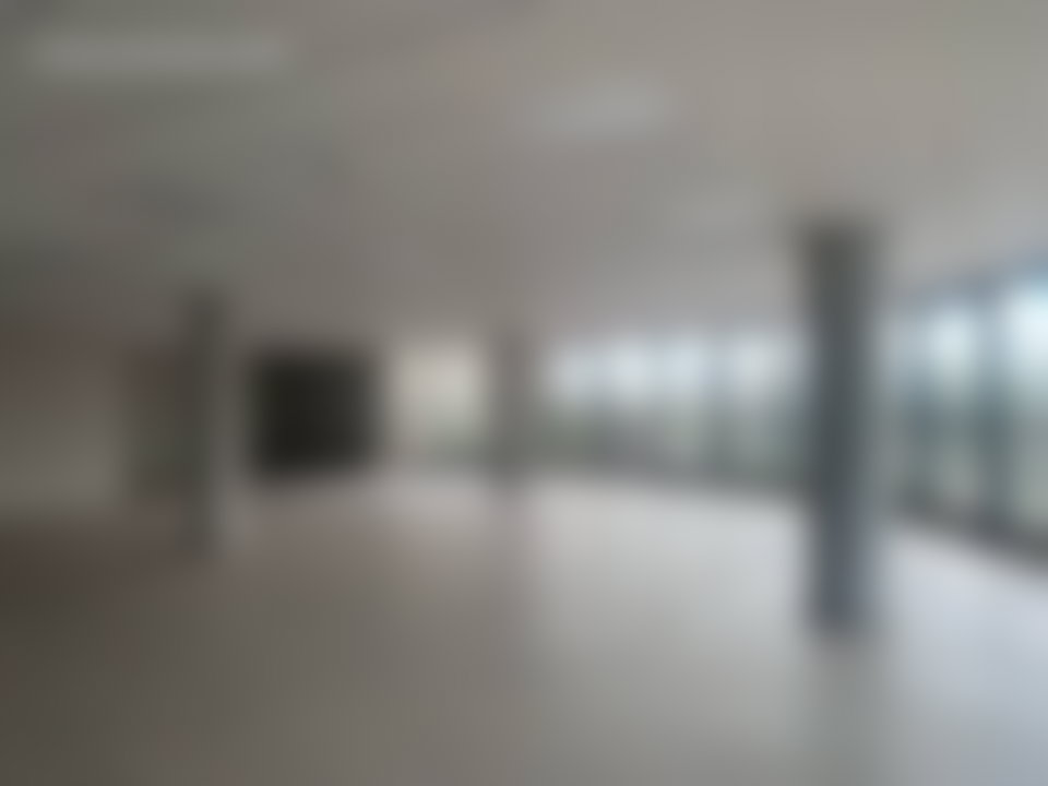 208 sqm office in Bourgogne, Casablanca, flexible floorplate with parking