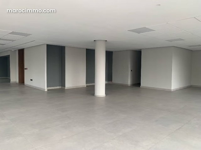 Plateau de bureau à louer Bd d'ANFA — 4