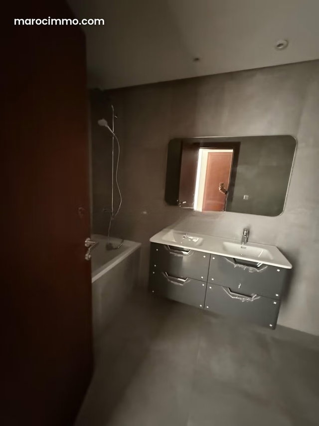 Apartment FOR RENT at Eagles Hills SOUISSI Rabat — 5