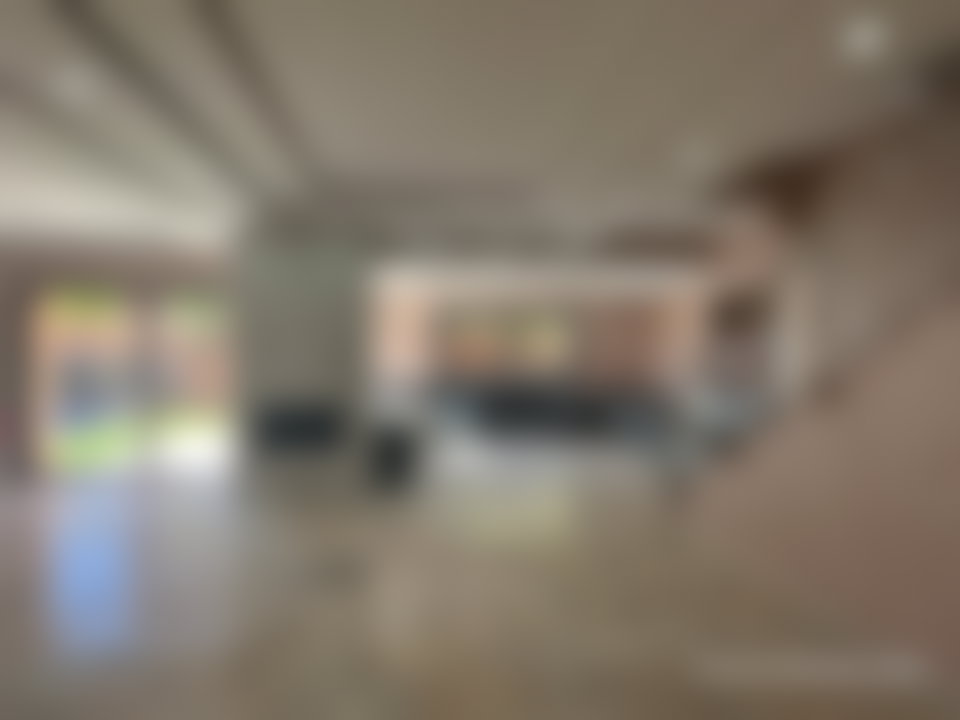 فيلا هادئة للبيع بطريق أوريكا في مراكش