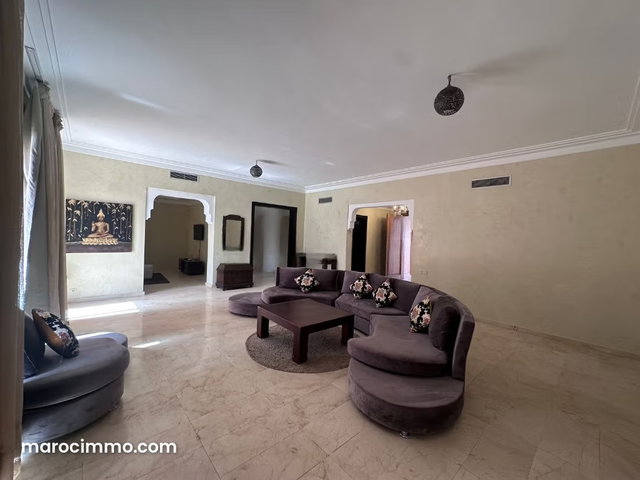 Villa de Luxe avec VNA à vendre – Route de Fés — 4