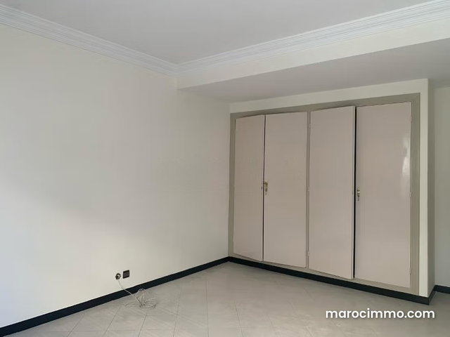 Appartement à louer à RACINE — 4
