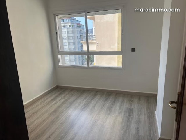 04 Bedroom Apartment For Sale in Iberia — 5