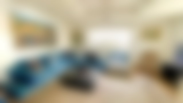 فيلا فاخرة بمسبح وحديقة للبيع بعين الذئاب الدار البيضاء — 3