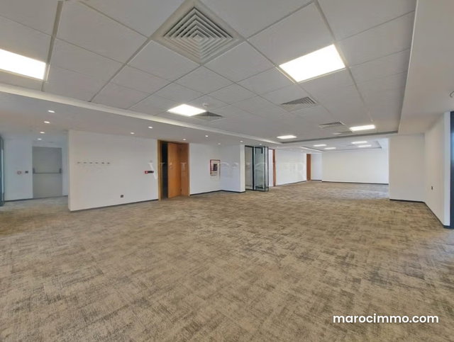 Office Space for Rent in Oasis, Casablanca - 323m2 — 5