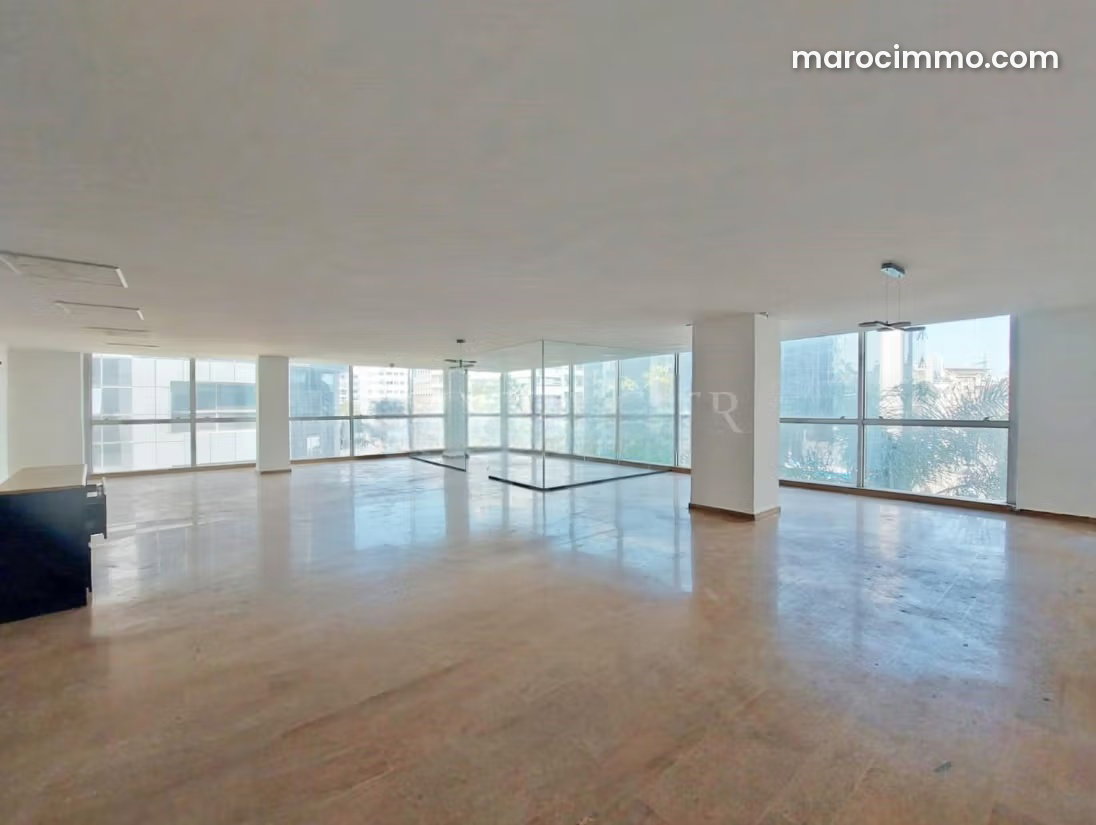 123 sqm office for rent in Casablanca's Racine district — Casablanca