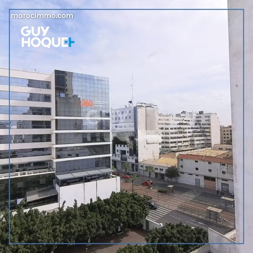 Bureau 186 m² avec terrasse, Boulevard Abdelmoumen, Casablanca — Casablanca