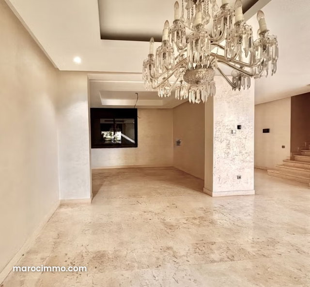 Villa de 286 m² à Casablanca — 3