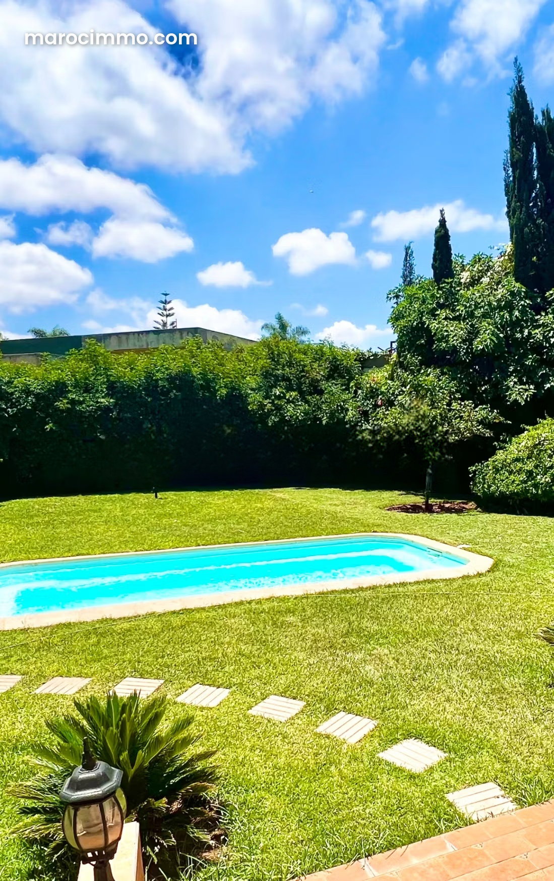 Villa 1090 m² avec piscine et jardin, Centre Ville Mohammedia — Mohammedia