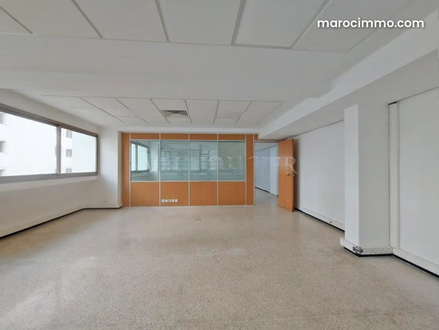 Location plateau bureau 200m2 Centre Ville, Casablanca — 2