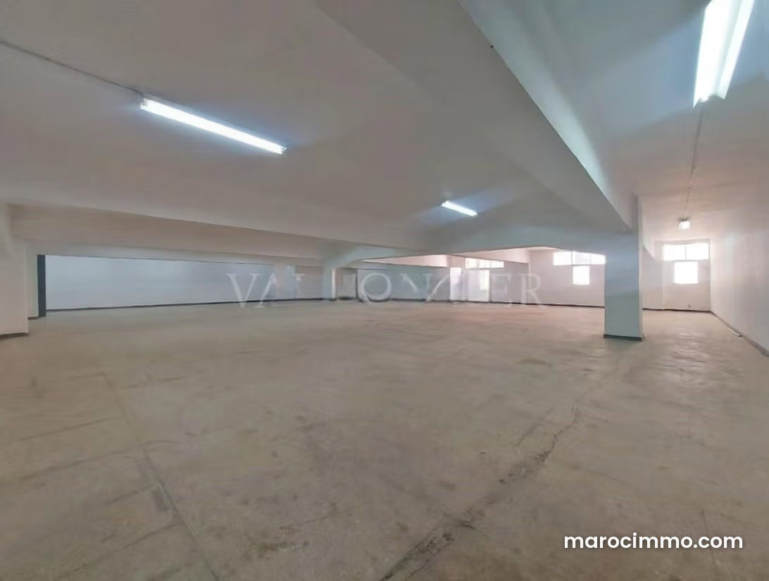 600 m² Commercial Premises with Freight Elevator, Lissasfa, Casablanca — Casablanca