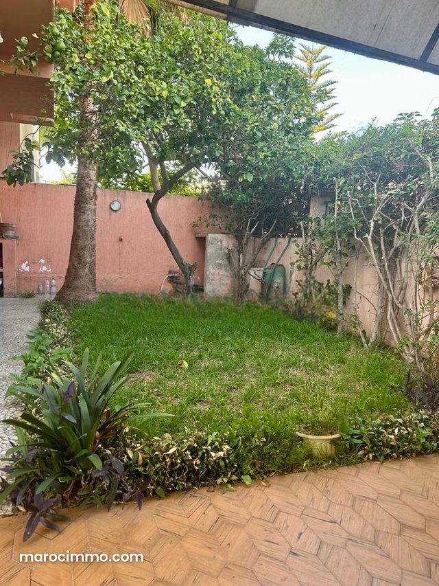 Villa en vente sur guich oudaya — 2