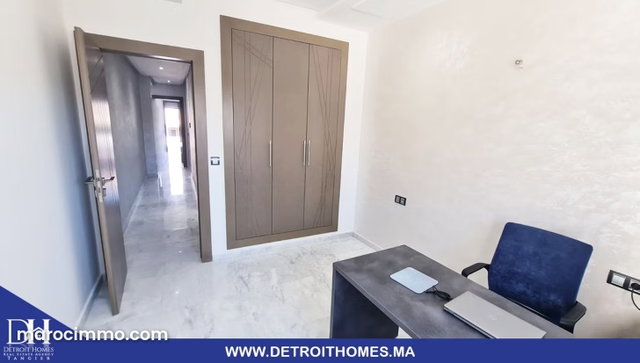 Appartement vide à la location longue durée — 3