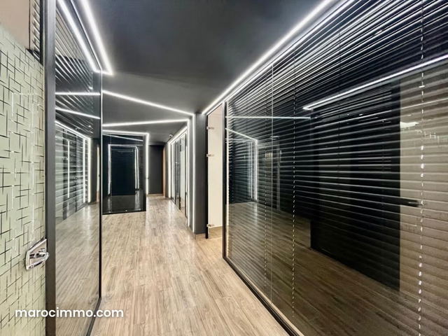 BUREAU 30M. BD MED contrat de bail — Casablanca