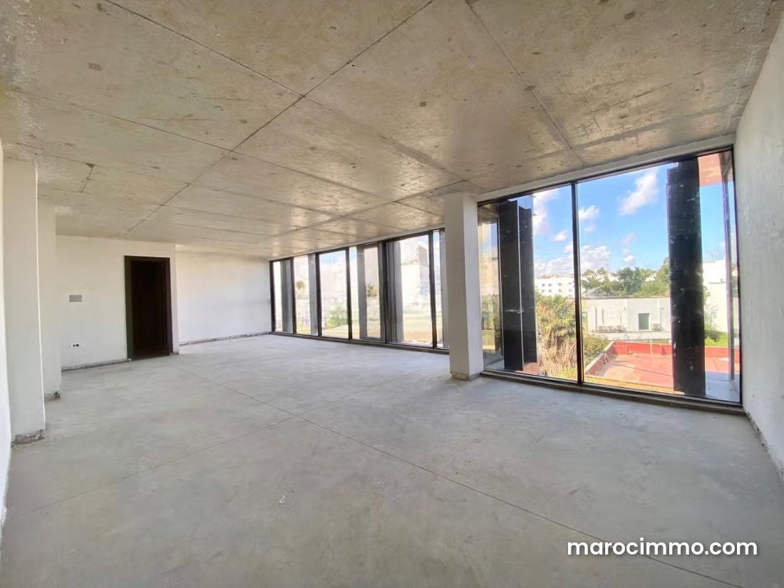 Bureau 70 m² haut standing, quartier Oasis, Casablanca — Casablanca