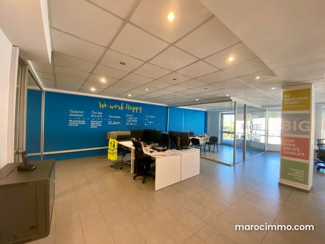 Office Space 140 m² Bd Moulay Youssef — 2